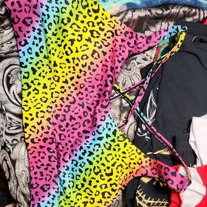 ZYIA Active Black and Pink Leopard Print Apparel